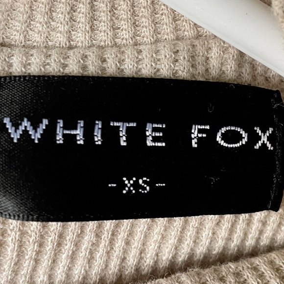 White Fox Bodycon dress - Picture 2 of 2